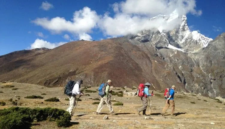 Trekking con vista panoramica sull'Everest 4