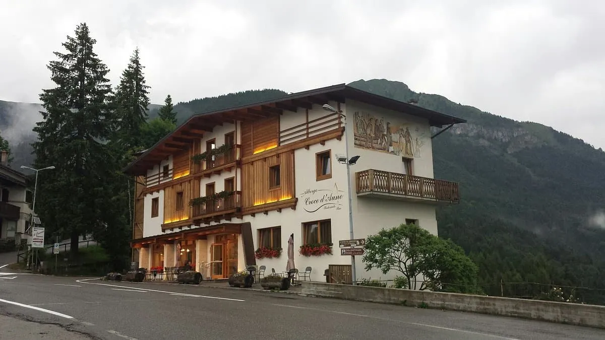 Albergo Croce d'Aune (Croce d'Aune)