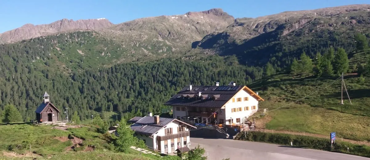 Rifugio Capanna Passo Valles