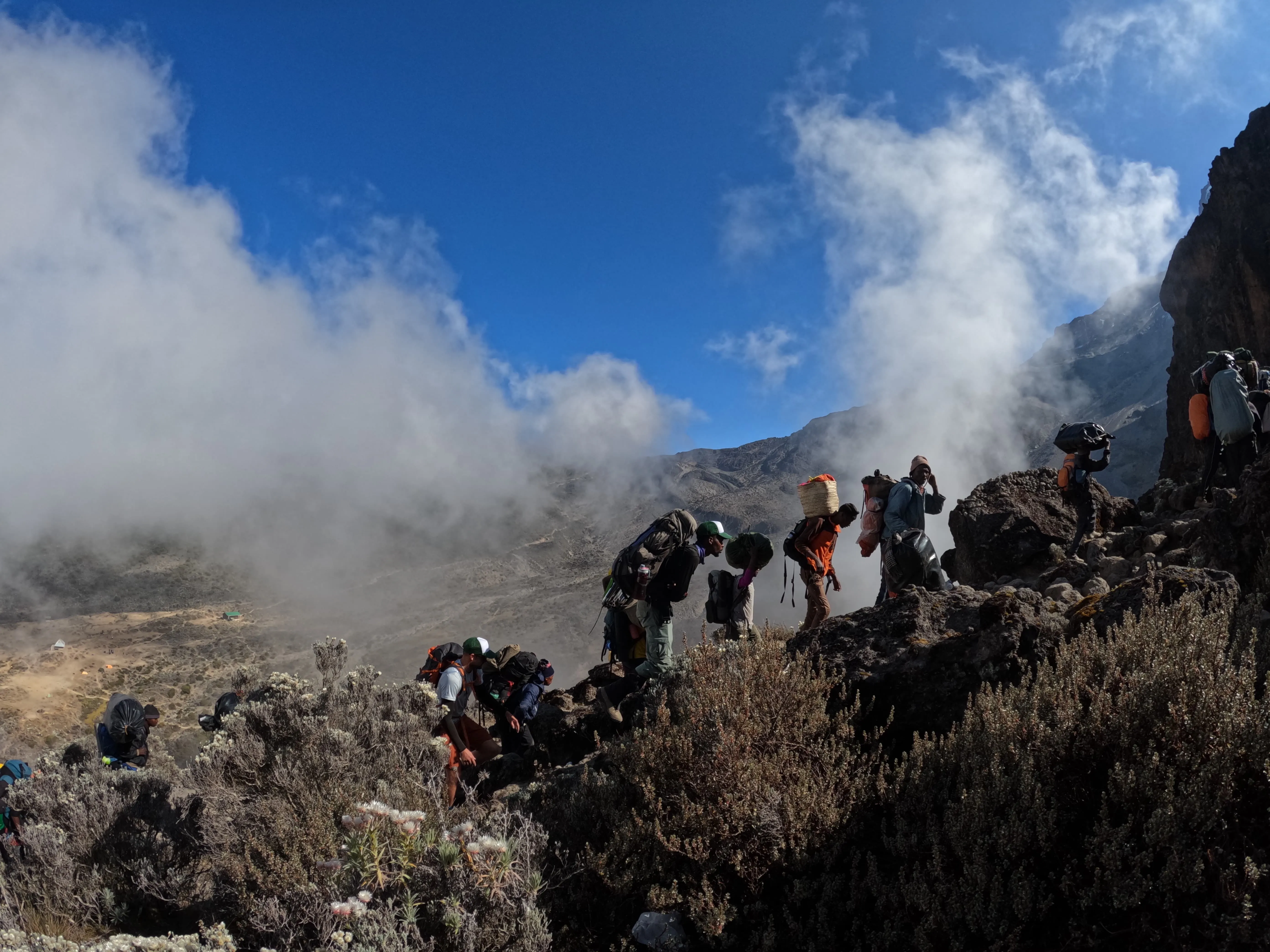 ¿Es difícil escalar el Kilimanjaro?