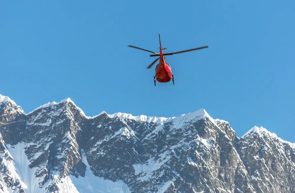 Campamento base del Everest y regreso en helicóptero