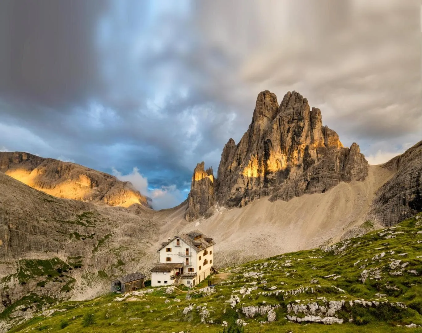 Tre Cime Di Lavaredo 3 Day Dolomites Hut Trek