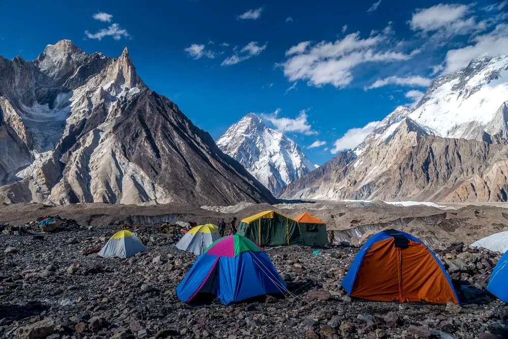 Campamento base del K2 (21 días)