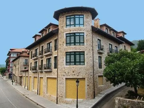 Hotel Villa de Cabrales (Arenas de Cabrales)