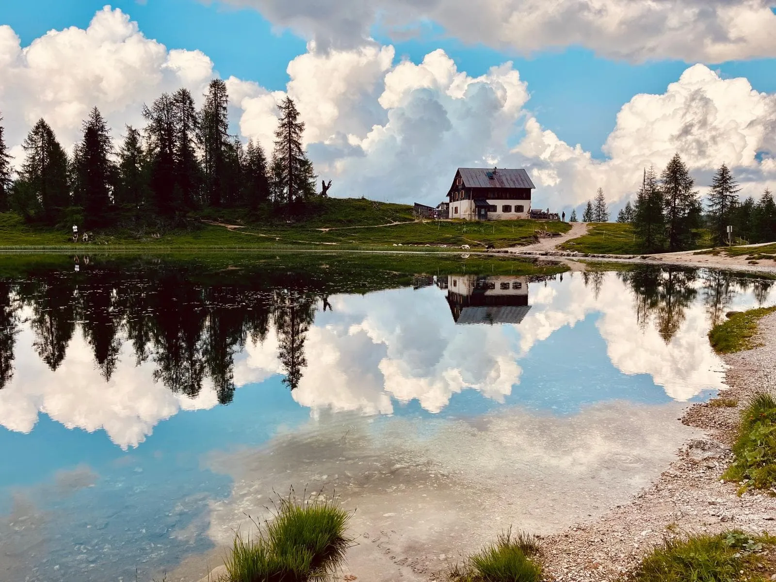 Kurzer Dolomiten Höhenweg 1 mit Hotel Vor und Nach 2