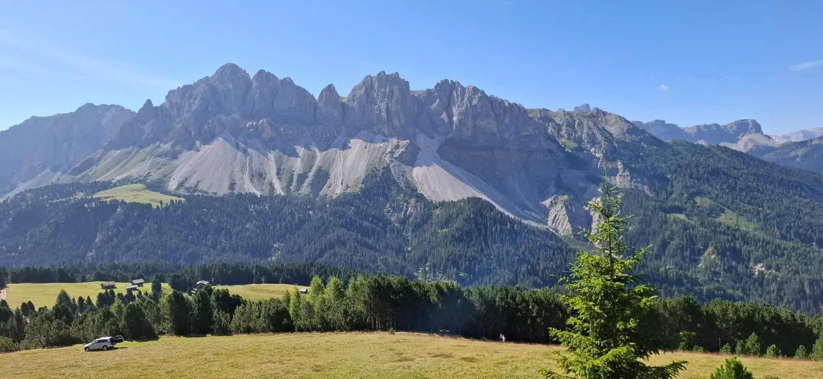 Courte Alta Via 2 avec hôtel avant et après 2