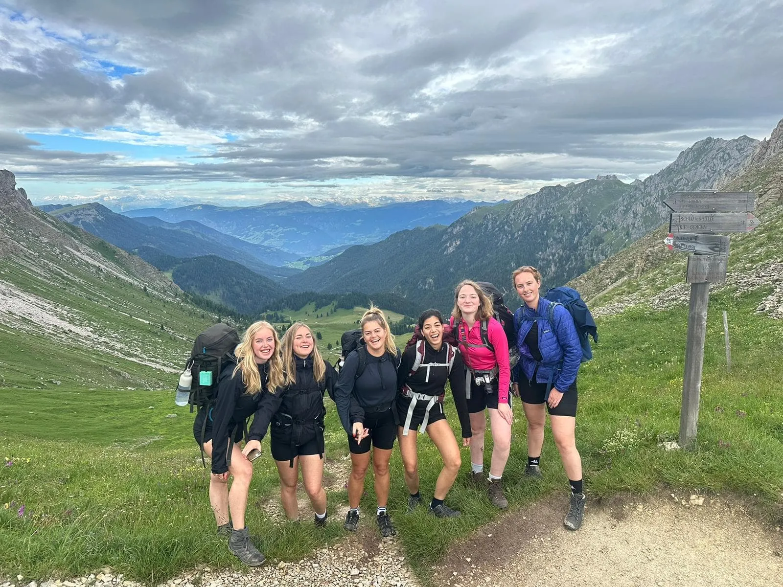 Kurzer Dolomiten Höhenweg 2 mit Hotel Vor und Nach 3