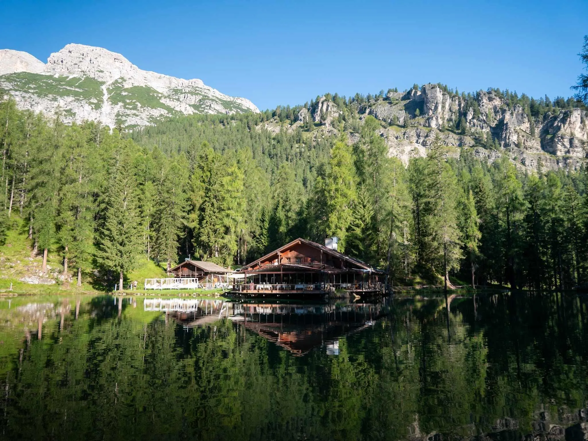 Para Las Cabras: Alta Via di Capra con Hotel Antes y Después 13