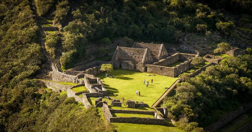 Trekking a Choquequirao