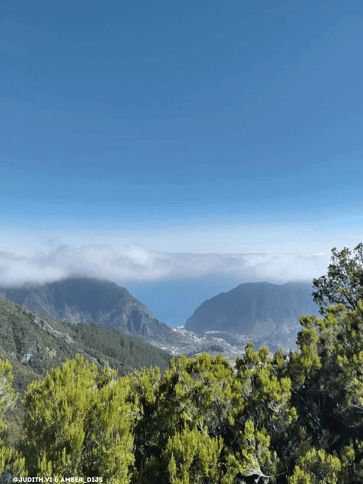 Sentier de Madère comprenant l'hôtel avant et après 7