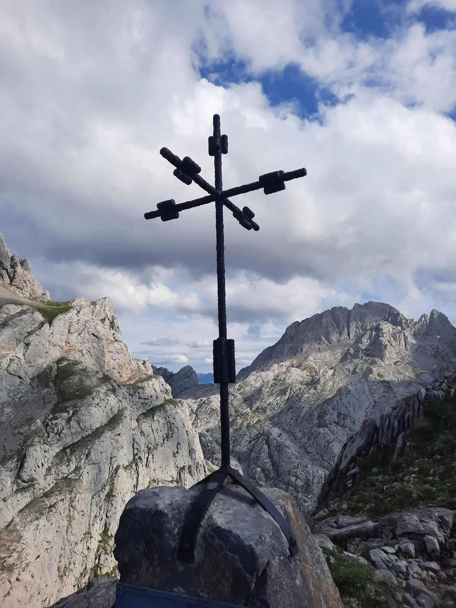 Picos de Europa - 3-dniowa pętla - W tym zakwaterowanie przed i po 14