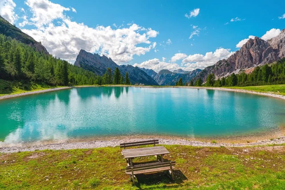 Quelle est la meilleure saison pour randonner sur l'Alta Via del Camoscio ?