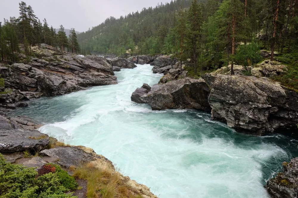 Lyhyt Fjor & Fjell -polku - Majoitus ennen ja jälkeen sisältyy hintaan 6