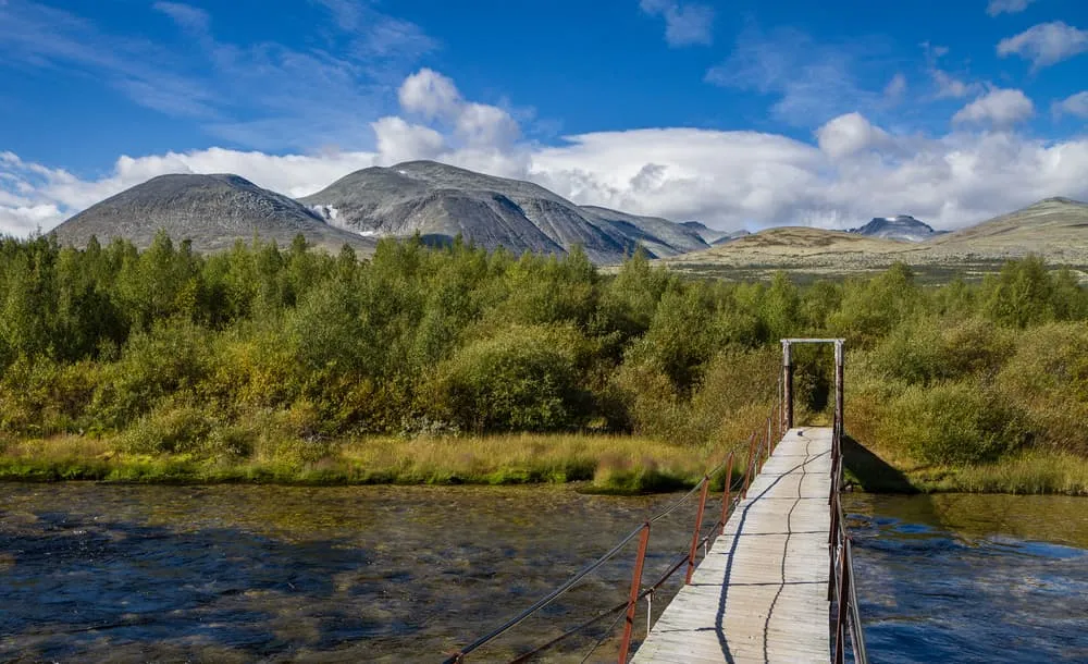 Medium Fjor & Fjell Trail - Indkvartering Før og Efter Inkluderet 2