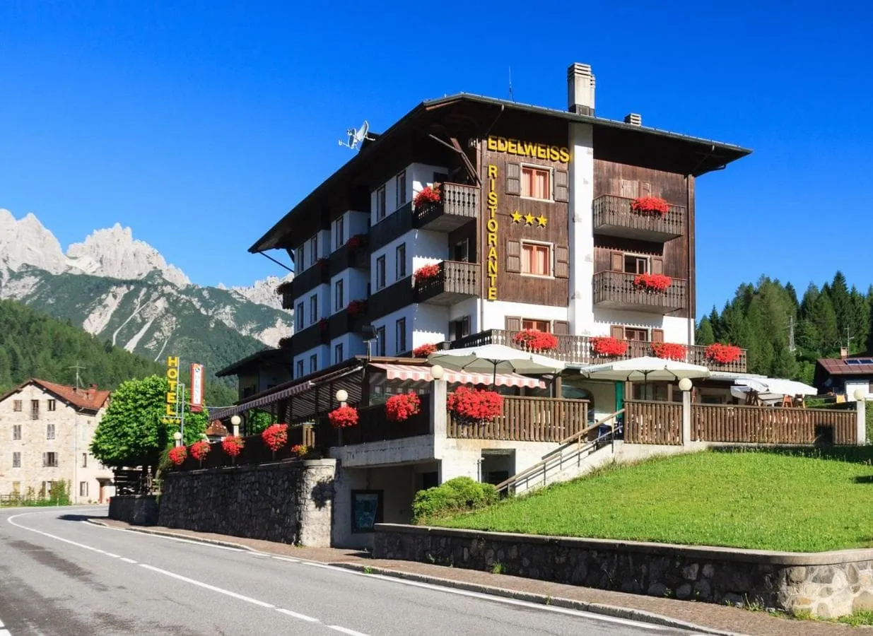 Hotel Edelweiss (Forni di Sopra)