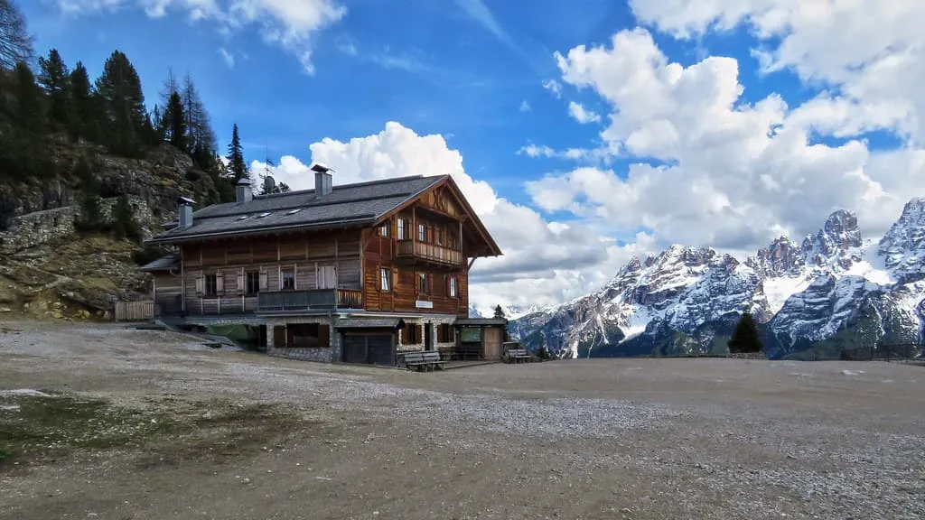 Dürrensteinhütte (Rifugio Vallandro)