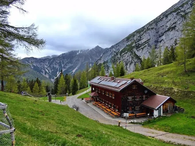 Neue Magdeburger Hütte