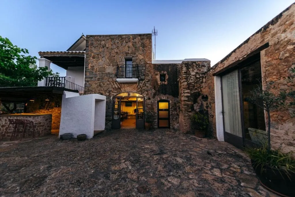 Hotel Rural Can Partit - Adults Only (Santa Agnés de Corona)