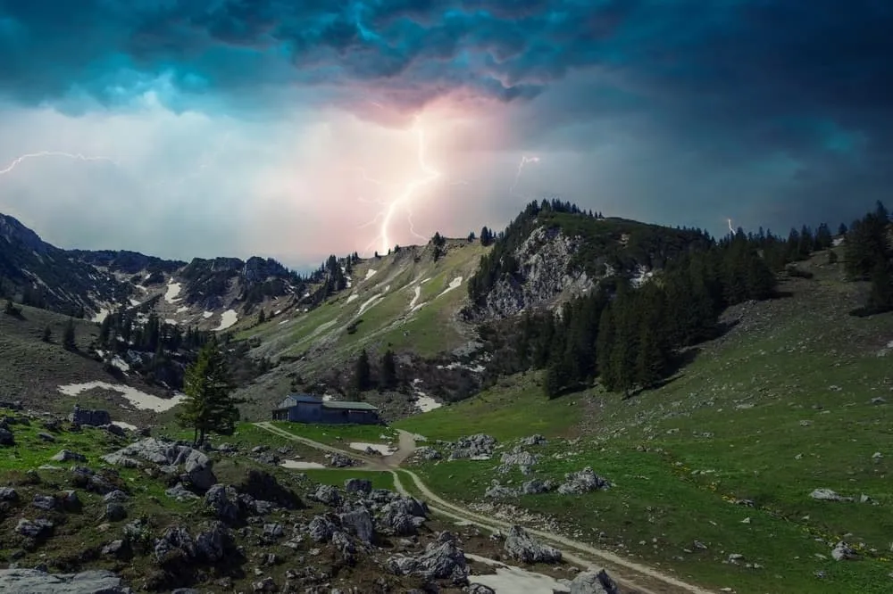 Orages lors d'une randonnée de refuge en refuge