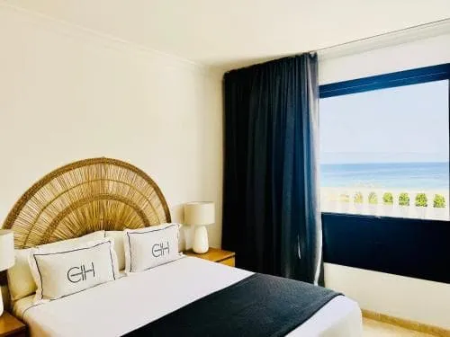 Canaryislandshost l Room (Playa Blanca)