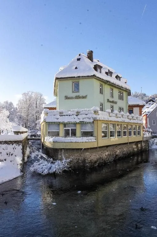Dom Hotel