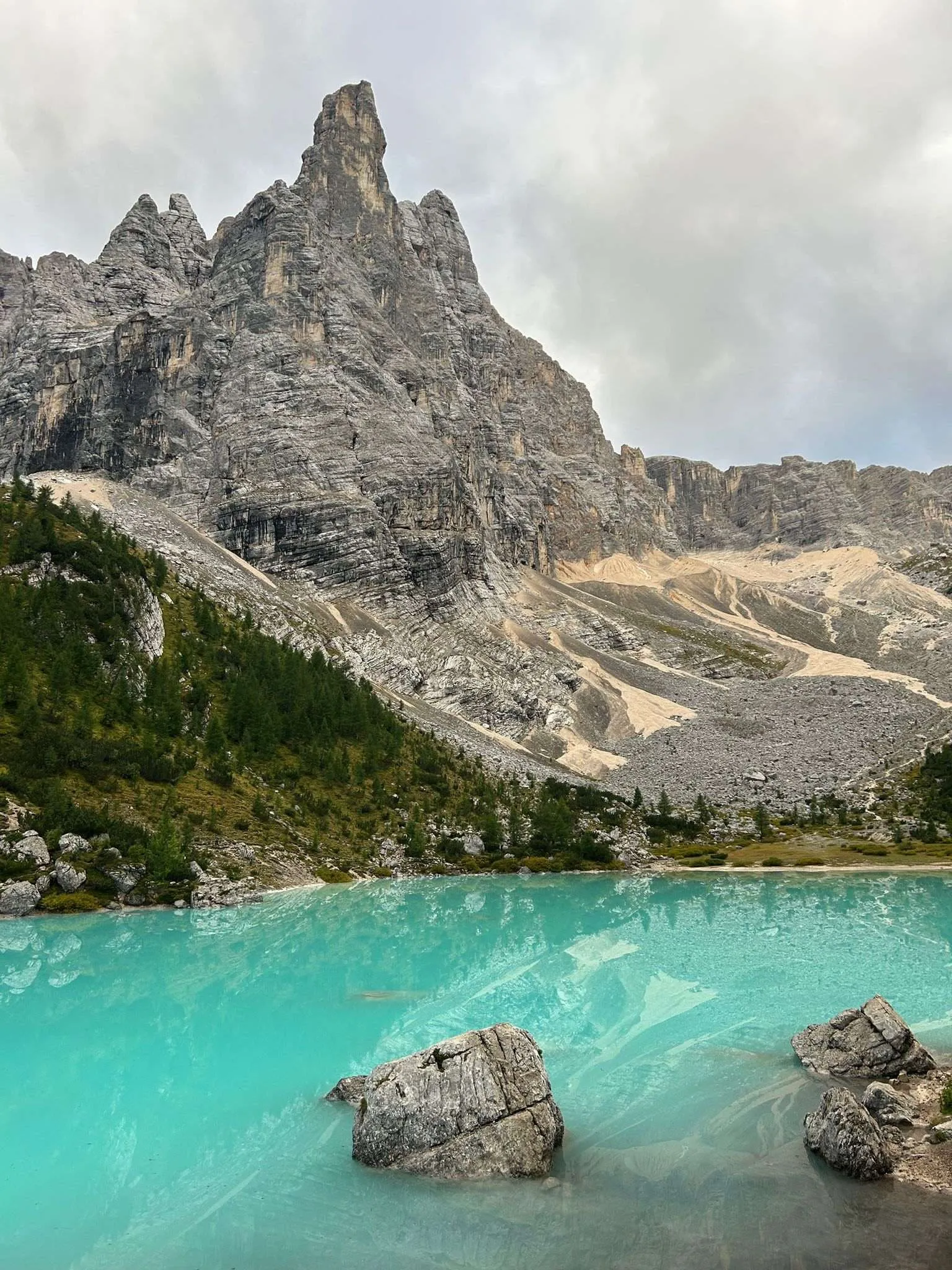 Alta Via del Camoscio - Alojamiento antes y después incluido