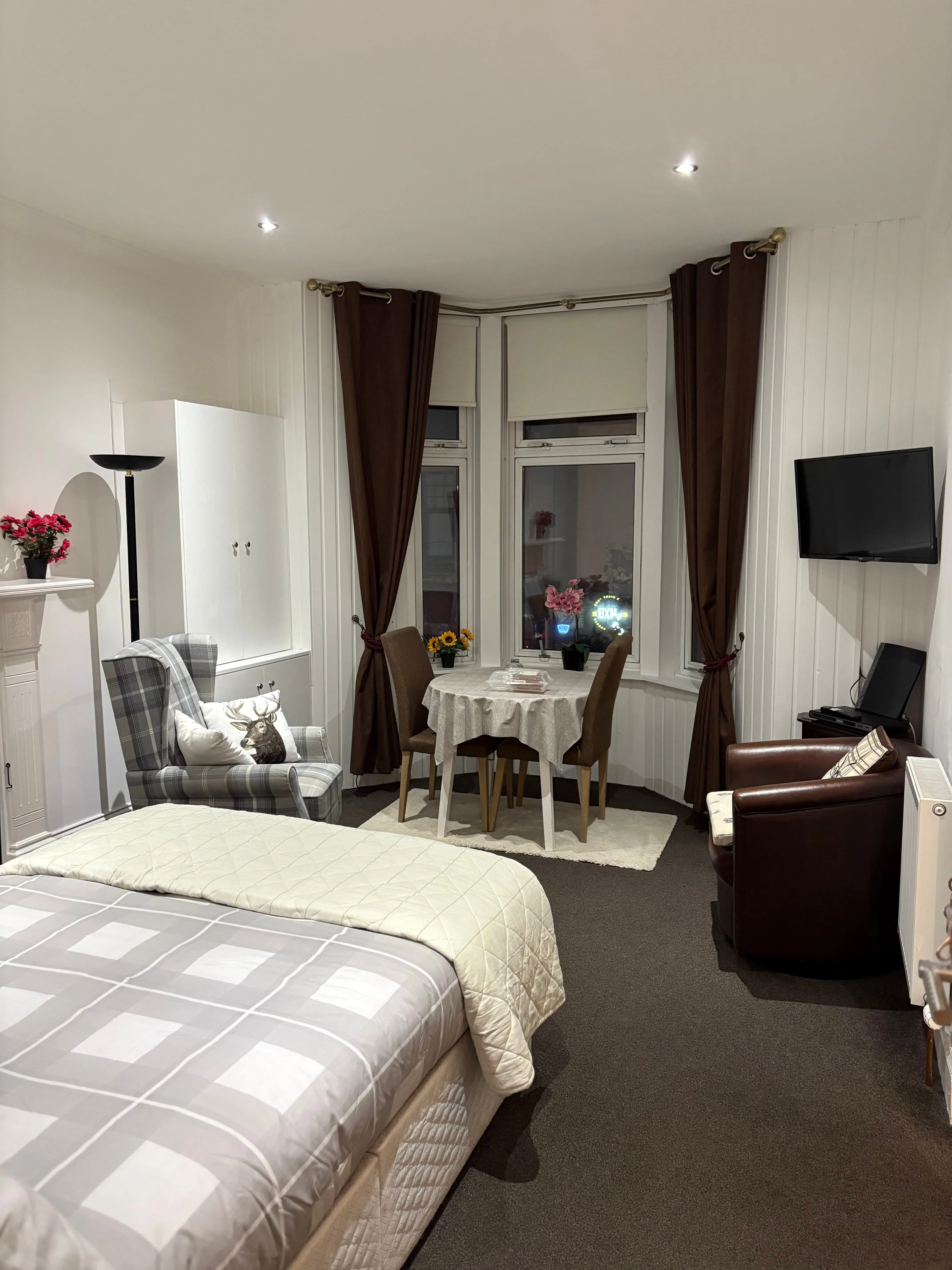 West Highland Way Rooms (Milngavie)