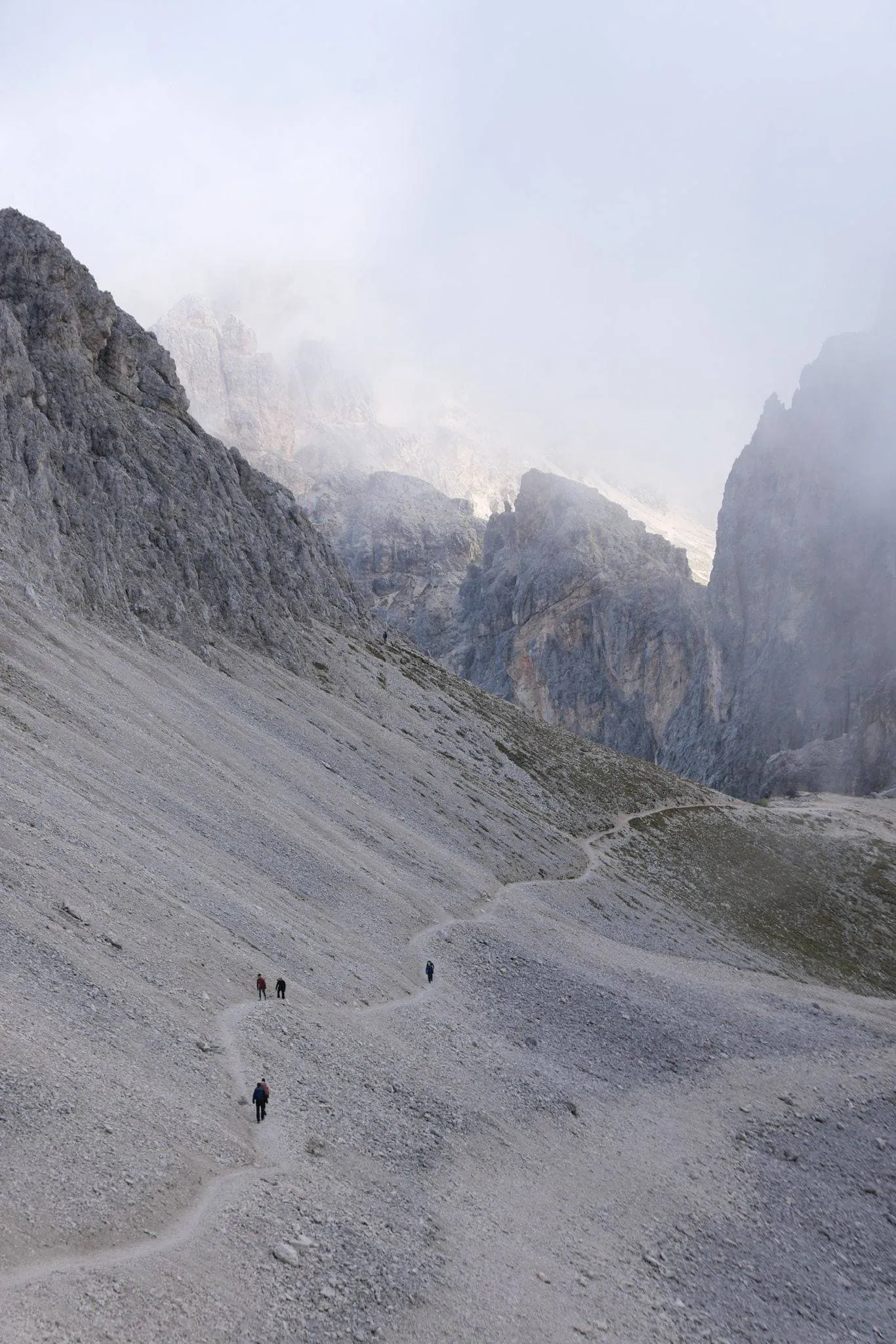 Schneller Val di Fassa Trek mit Unterkunft davor und danach. 2