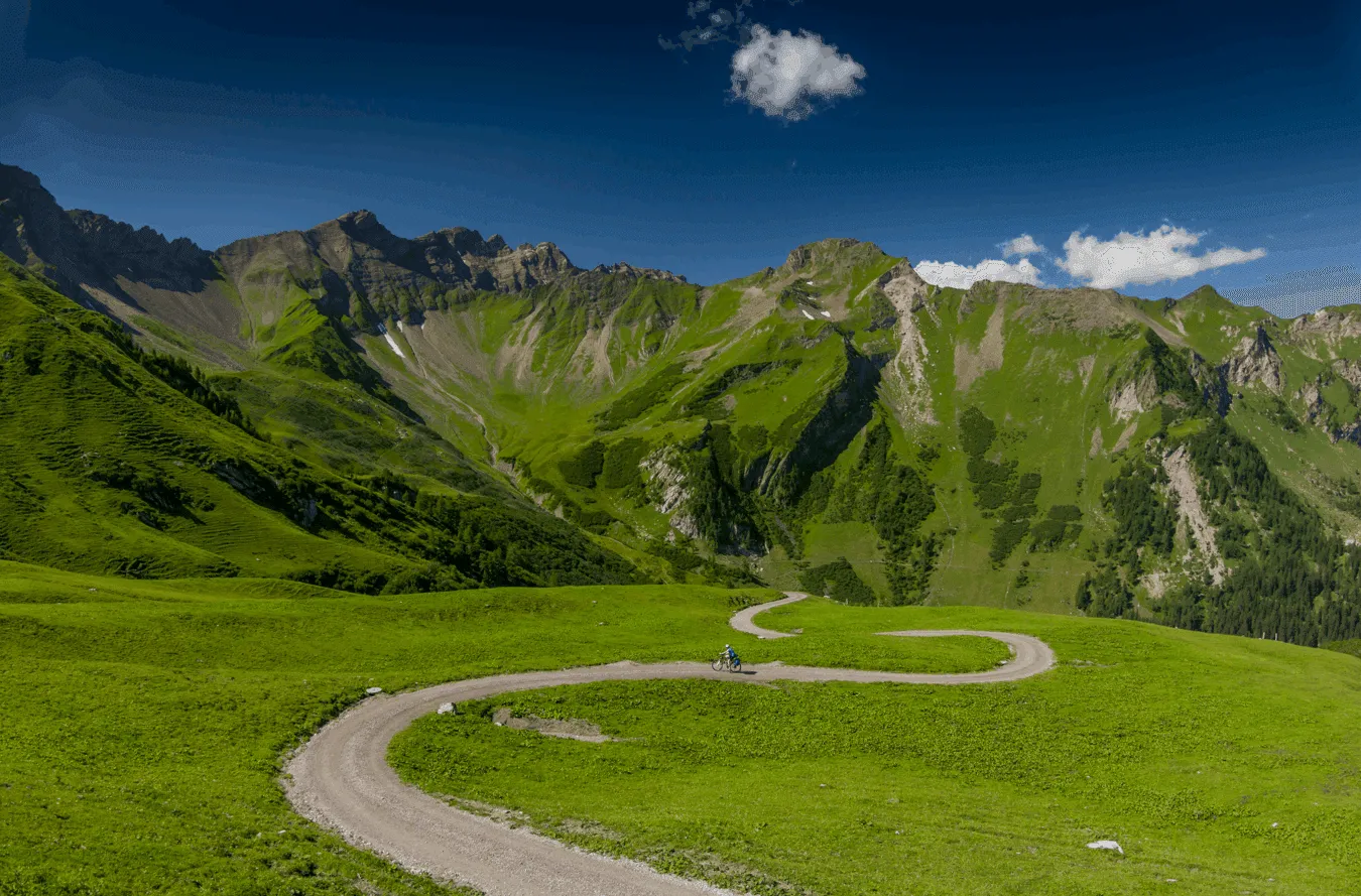 Liechtensteiner Panoramaweg 3