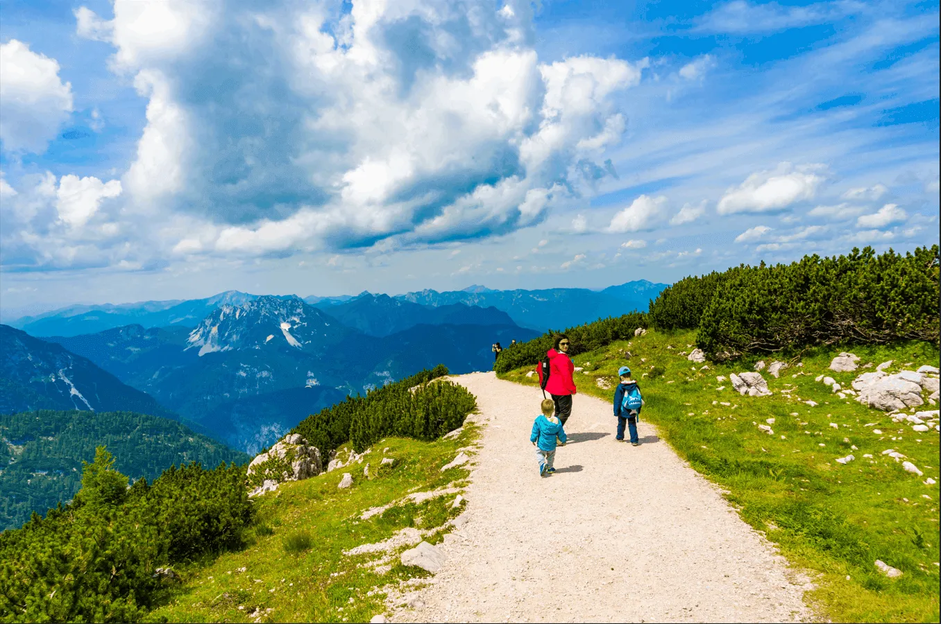 Liechtensteiner Panoramaweg 7