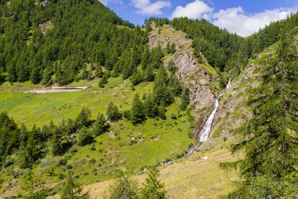 Tour du Mont Fallère vaellus